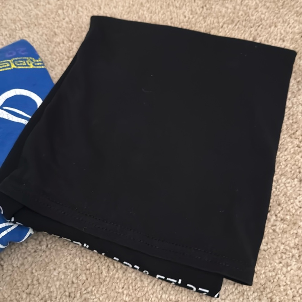5 medium T-shirt